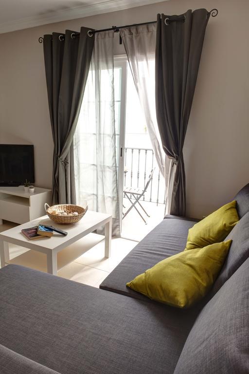 Apartment Ambrosia Nerja Szoba fotó