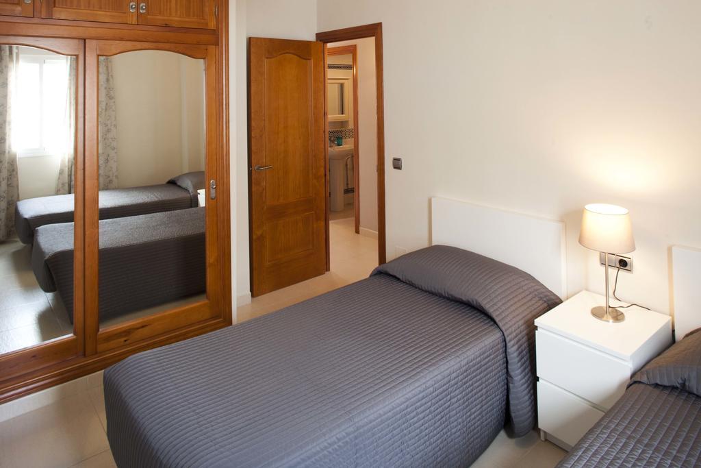 Apartment Ambrosia Nerja Szoba fotó